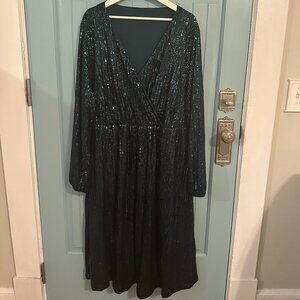 Green Sequin BloomChic Dress – V-Neck, Elastic Waist, Size 22-24